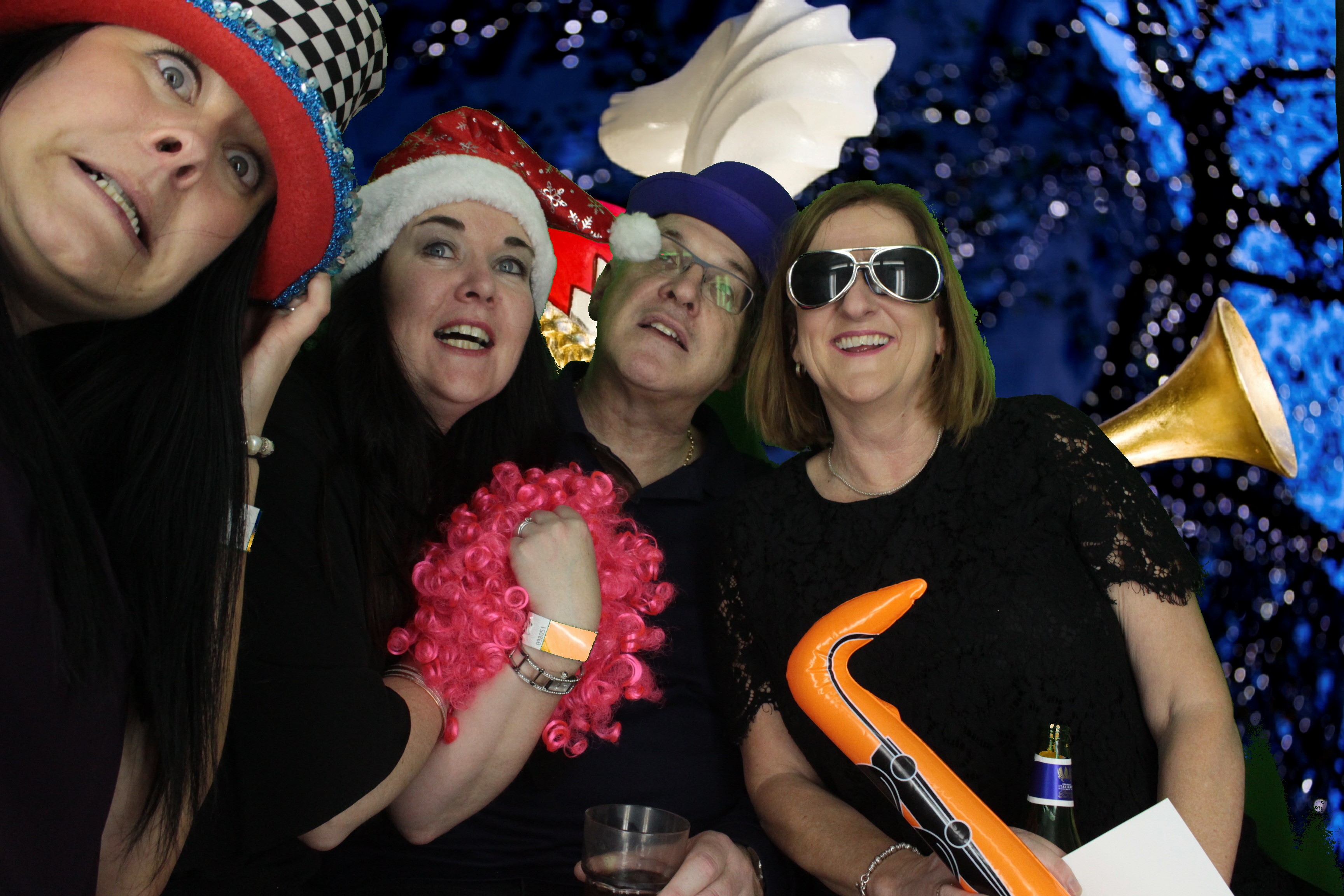 One Line Christmas Party | View more photos from the event at gallery.myphotoboothexperience.co.uk/u/MyPhotoBoothExperienceLtd/One-Line-Christmas-Party